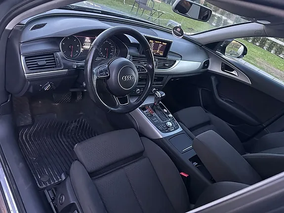 Audi A6 2012 photo 2