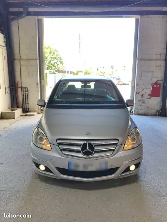 Mercedes-Benz B-Class 2008 photo 3