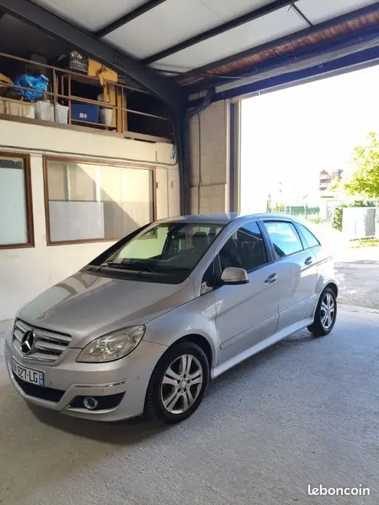 Mercedes-Benz B-Class