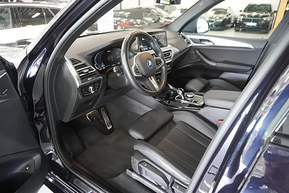 BMW X3 2024 photo 2