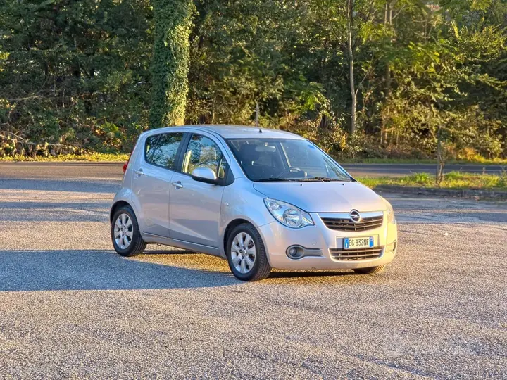 Opel Agila