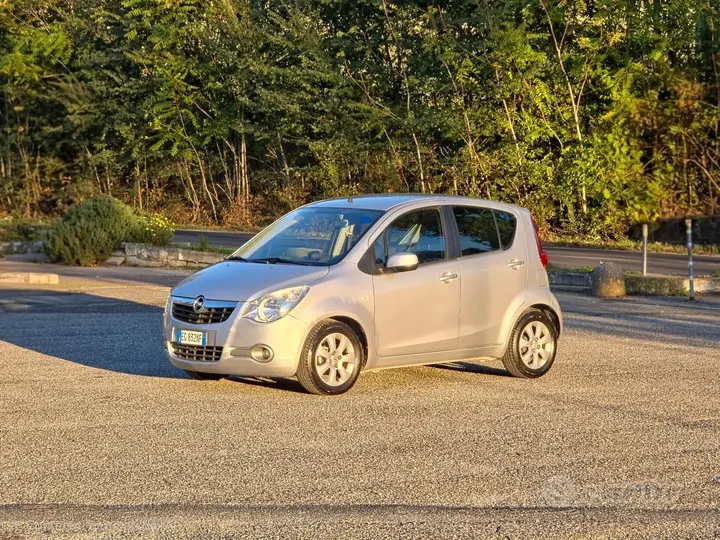 Opel Agila 2011 photo 3