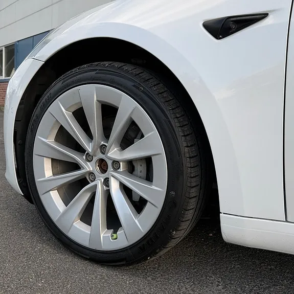 Tesla Model 3 2021 photo 4