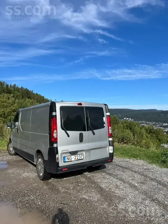Opel Vivaro 2007 photo 3