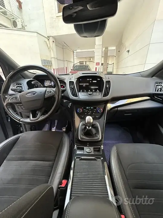 Ford Kuga 2017 photo 3