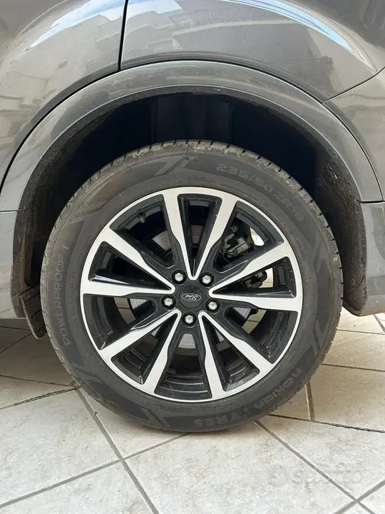 Ford Kuga 2017 photo 4
