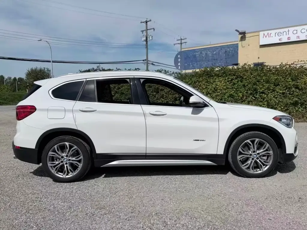 BMW X1 2017 photo 4