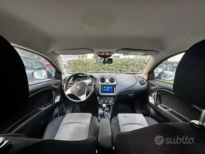 Alfa Romeo Mito 2012 photo 3