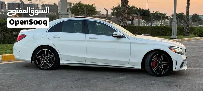 Mercedes-Benz C-Class 2019 photo 3