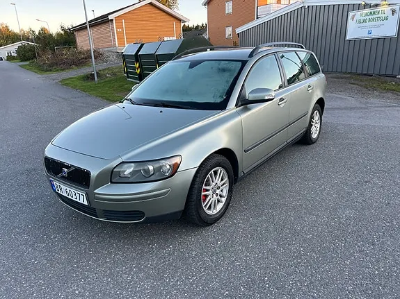 Volvo V50
