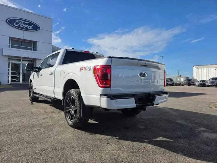 Ford F-150 Supercrew 2021 photo 4
