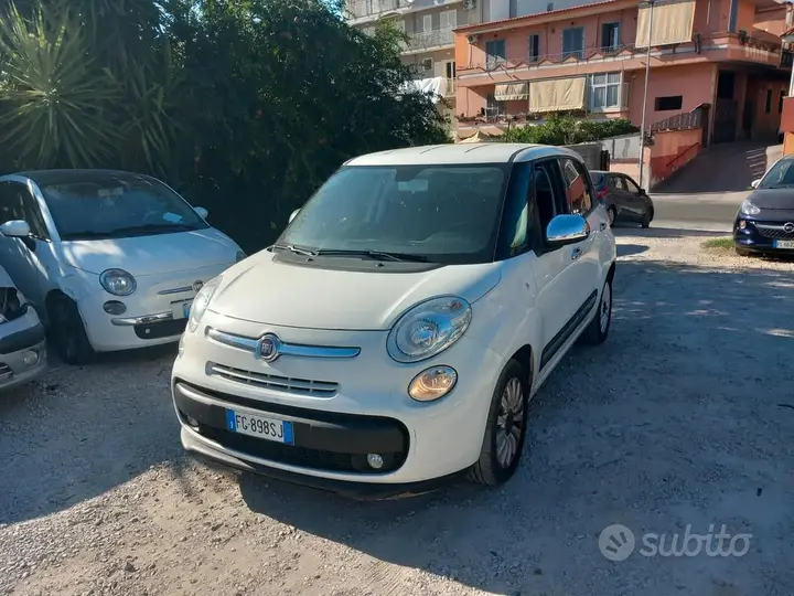 Fiat 500L 2017 photo 2