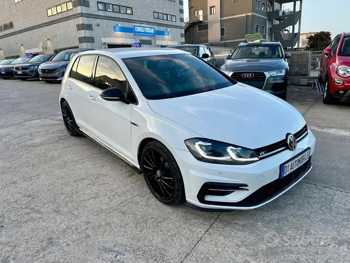 Volkswagen Golf 2018 photo 4