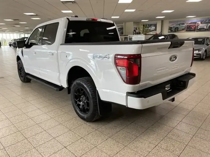 Ford F-150 2024 photo 2