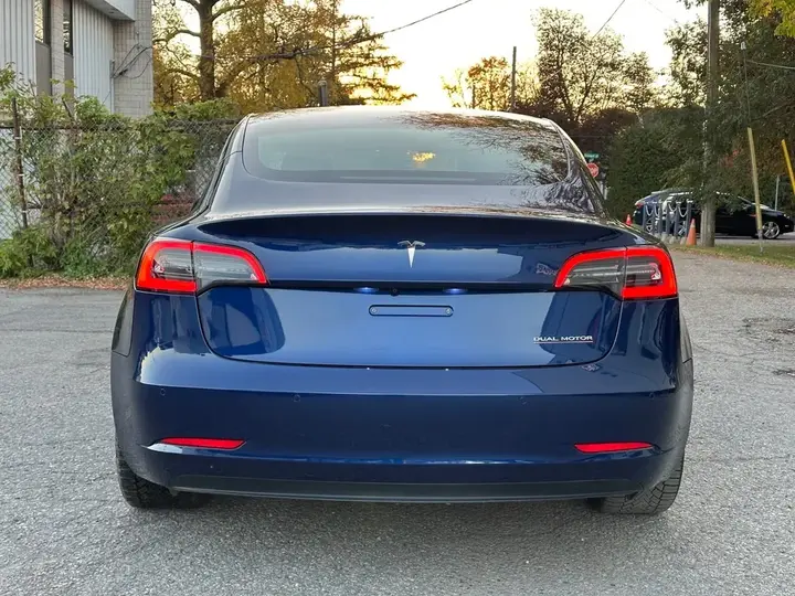 Tesla Model 3 2019 photo 4