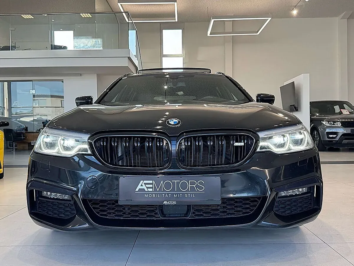 BMW 5 Series 2018 photo 3