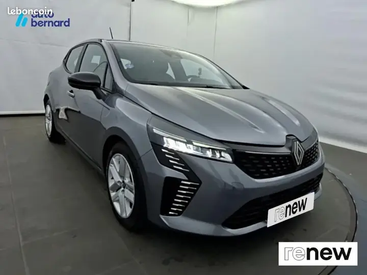 Renault Clio 2023 photo 3