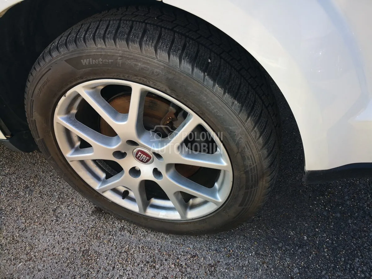Fiat Freemont 2013 photo 5