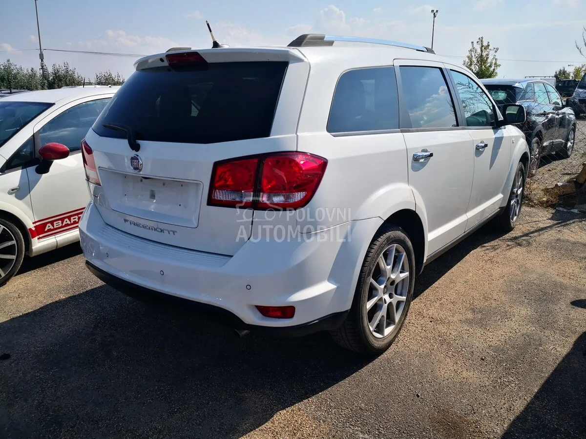 Fiat Freemont 2013 photo 3