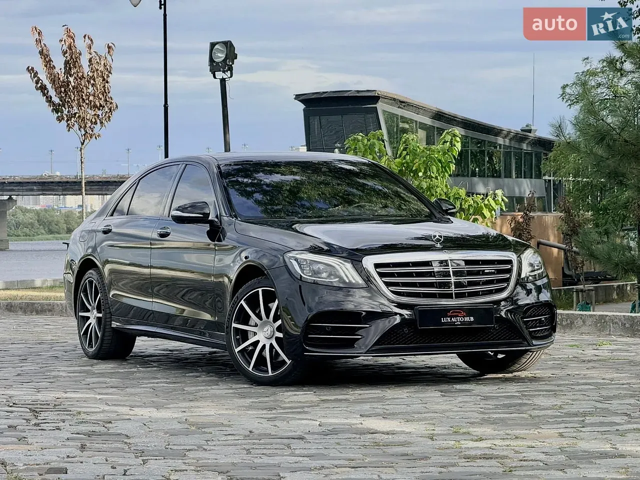 Mercedes-Benz S-Class 2020 photo 5