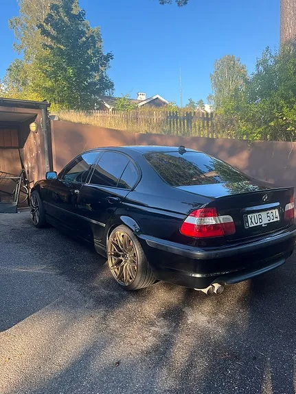 BMW 330I 2002 photo 3