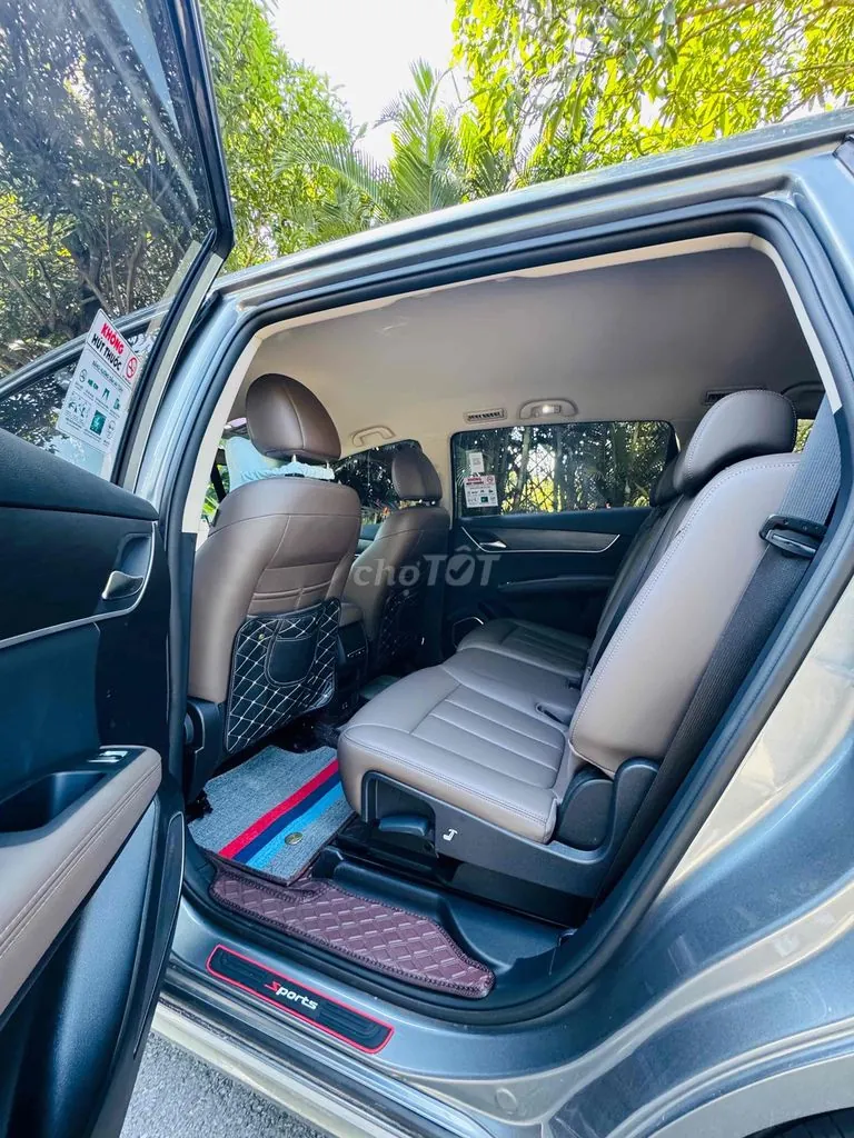 BYD M6 2025 photo 2