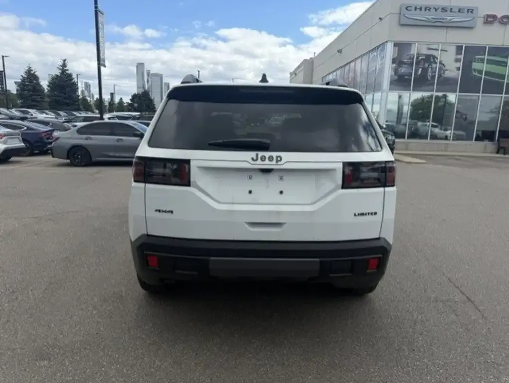 Jeep Cherokee 2026 photo 4