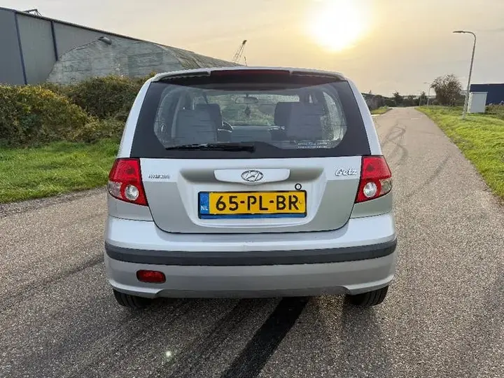Hyundai Getz 2004 photo 3
