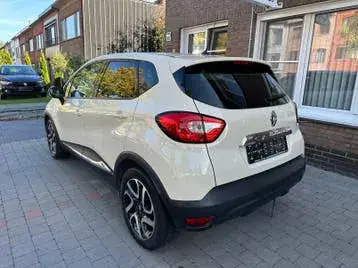 Renault Captur 2015 photo 3