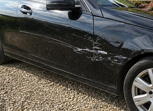 Mercedes-Benz C200 2010 photo 2