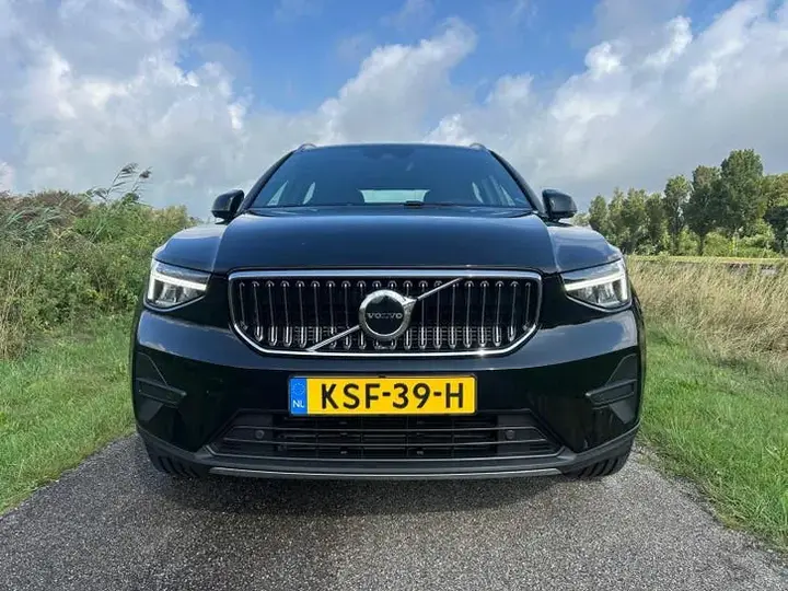 Volvo Xc40 2023 photo 3