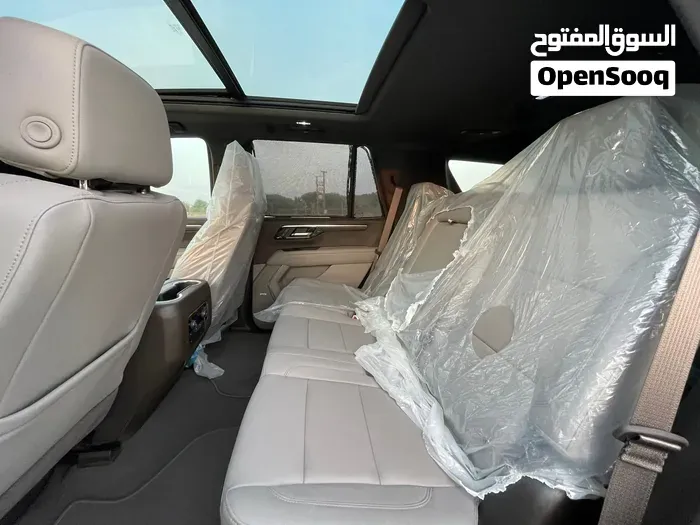 Chevrolet Tahoe 2025 photo 3