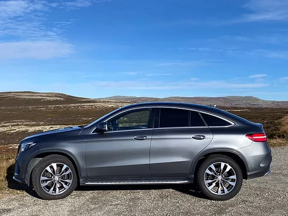 Mercedes-Benz Gle 2017 photo 2