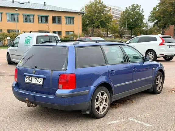 Volkswagen Passat 2001 photo 4