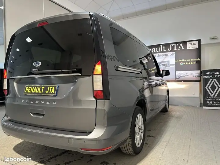 Ford Tourneo 2023 photo 3