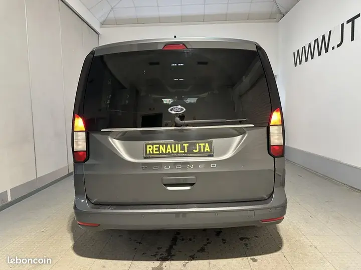 Ford Tourneo 2023 photo 4