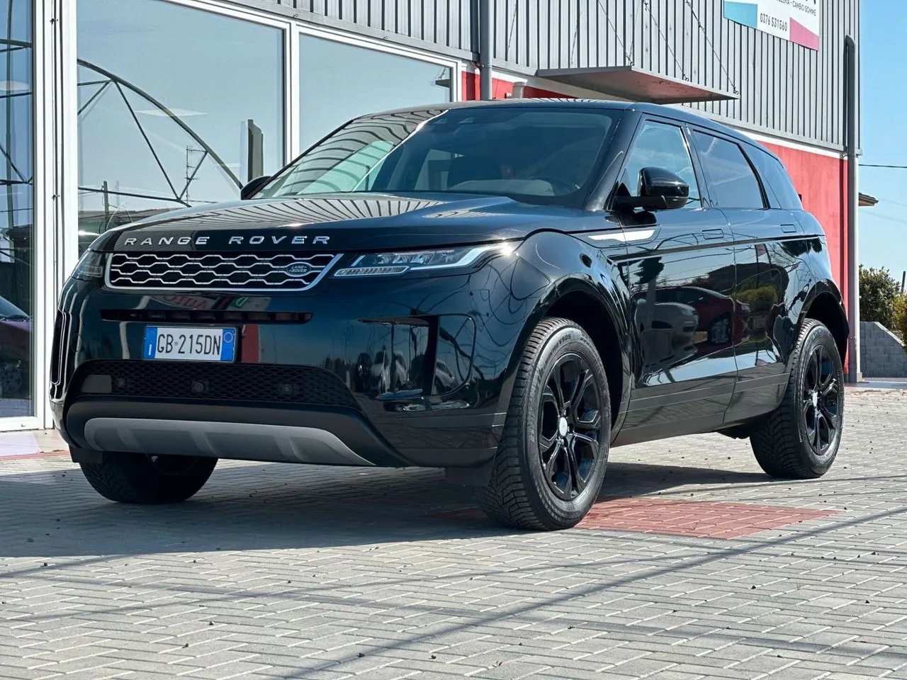 Land Rover Range Rover Evoque 2020 photo 2
