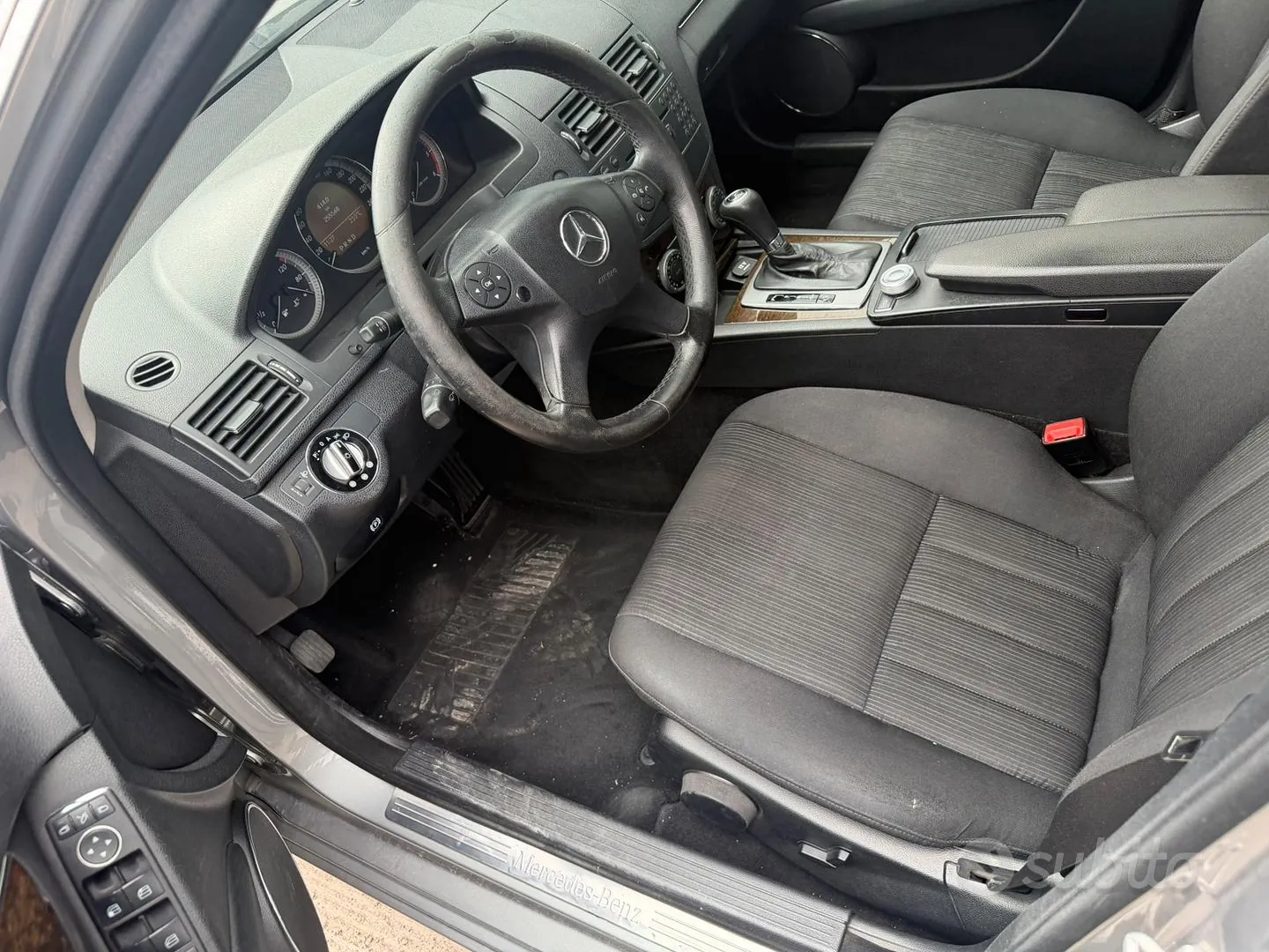 Mercedes-Benz C-Class 2009 photo 3