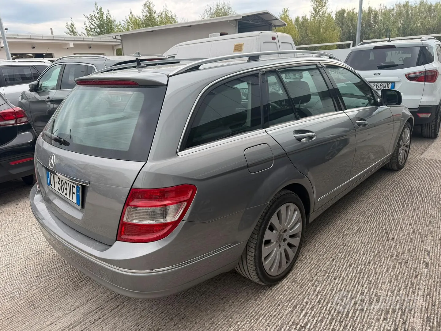 Mercedes-Benz C-Class 2009 photo 2