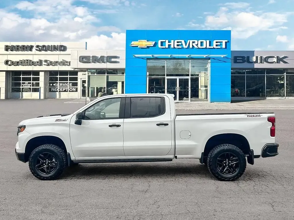 Chevrolet Silverado 1500 2026 photo 2