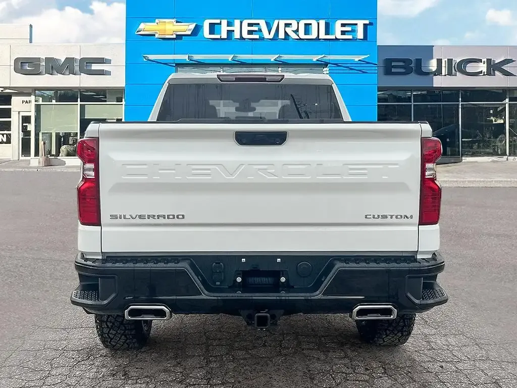 Chevrolet Silverado 1500 2026 photo 4