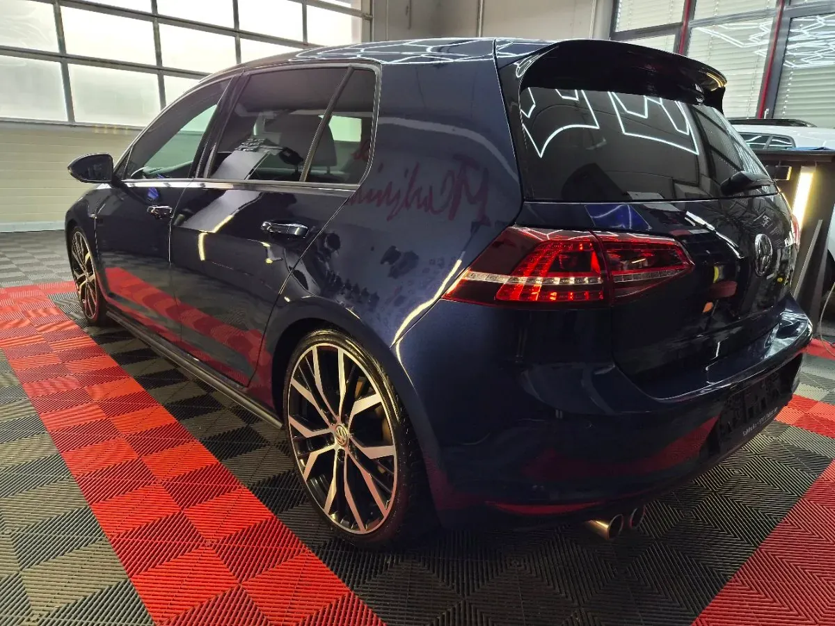 Volkswagen Golf 2015 photo 2