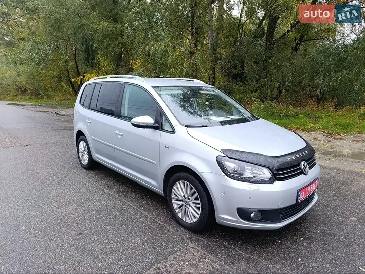 Volkswagen Touran 2014 photo 3