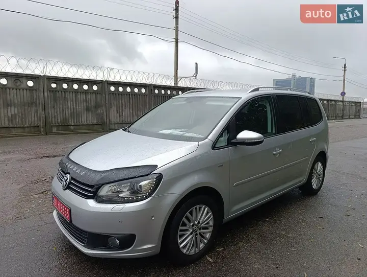 Volkswagen Touran