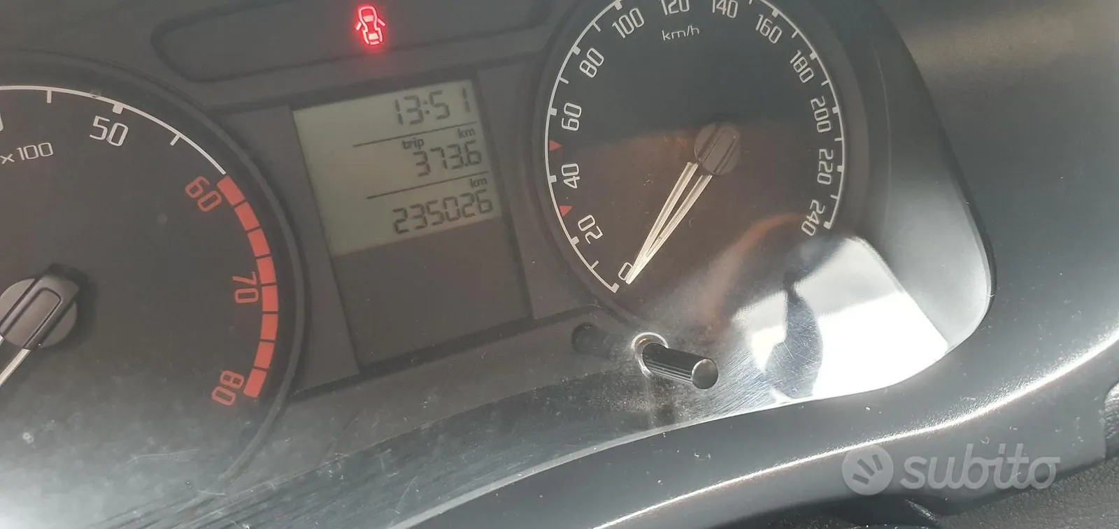 Skoda Fabia 2008 photo 4