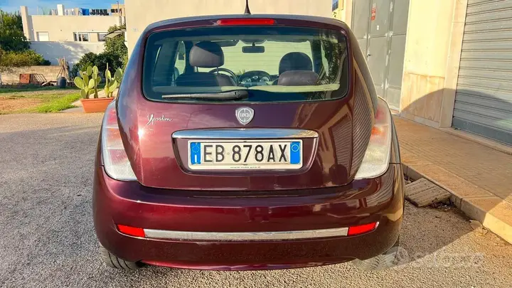 Lancia Ypsilon 2010 photo 4