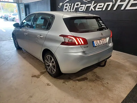 Peugeot 308 2016 photo 5