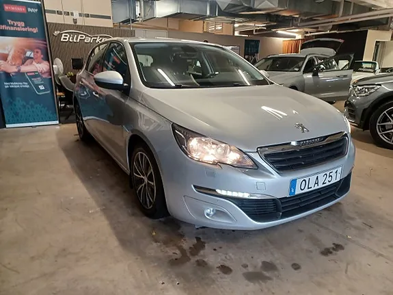 Peugeot 308 2016 photo 4