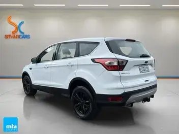Ford Escape 2018 photo 3