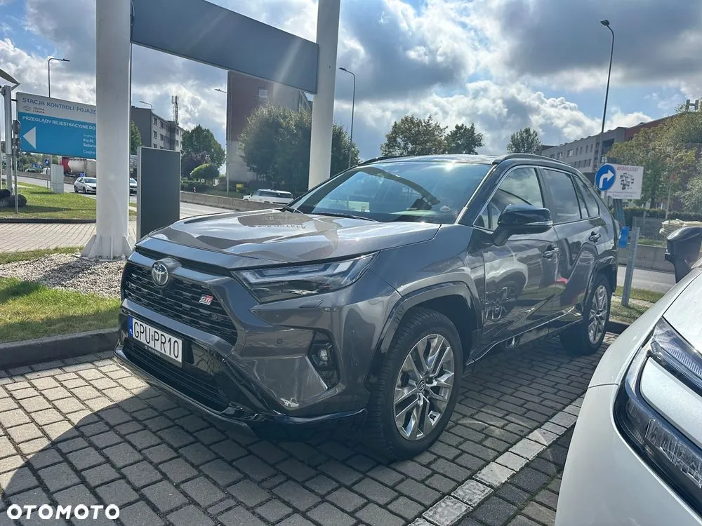 Toyota Rav4 2025 photo 3